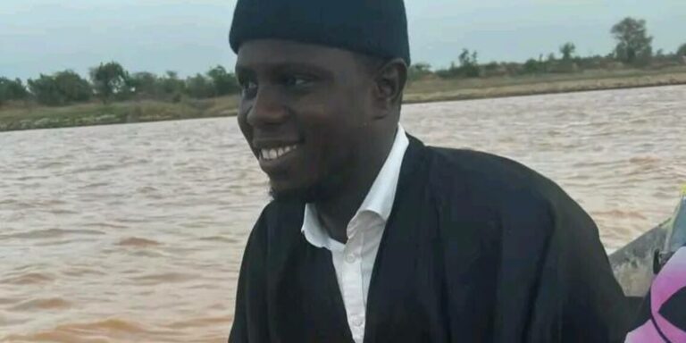Lire la suite à propos de l’article «Traqué par le régime de Macky Sall », Me Ngagne Demba Touré se réfugier au Mali
